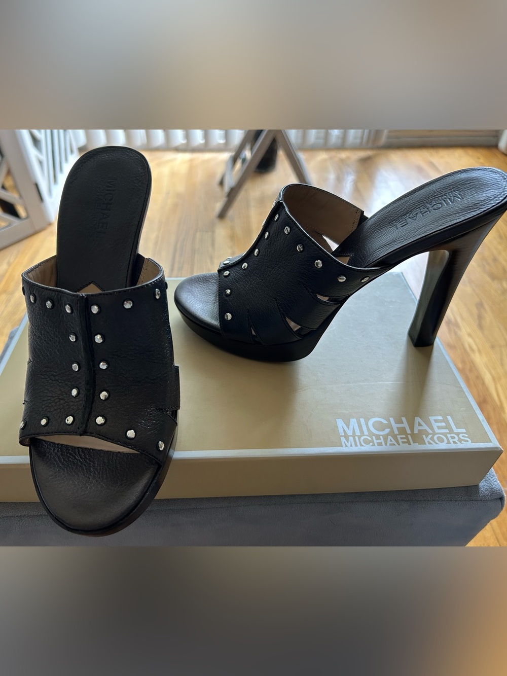 MICHAEL Michael Kors Chocolate Brn Leather Stud Heel Mules “Astor Cut Out Slide”